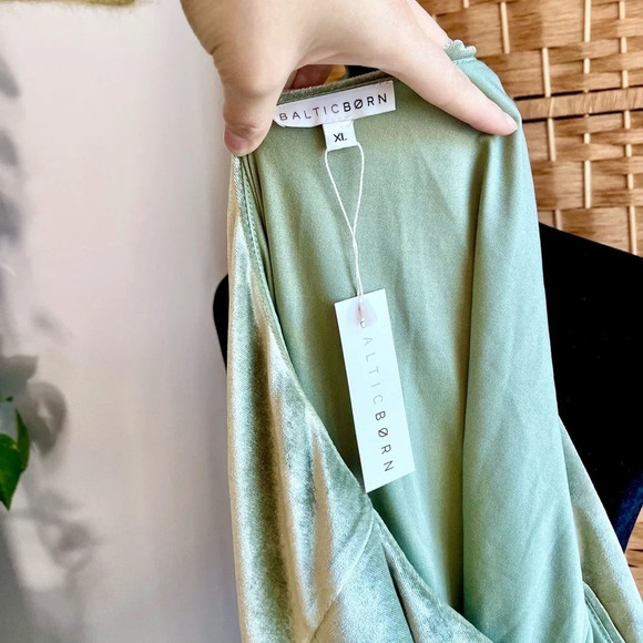 NWT Baltic Born Tatiana Velvet One Shoulder Maxi Dress - Picture 14 of 16